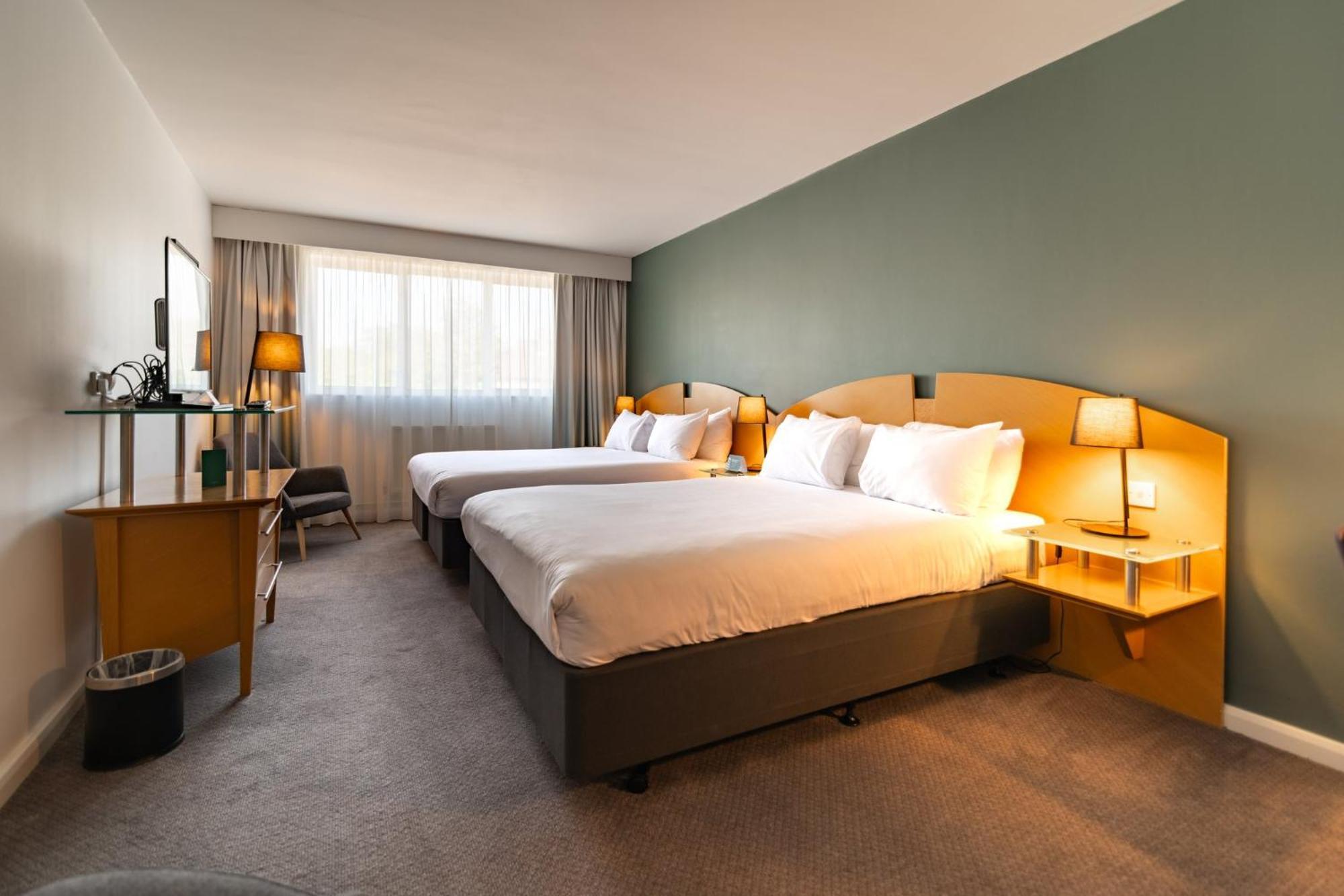 Holiday Inn Ashford - North A20 By Ihg Exterior foto