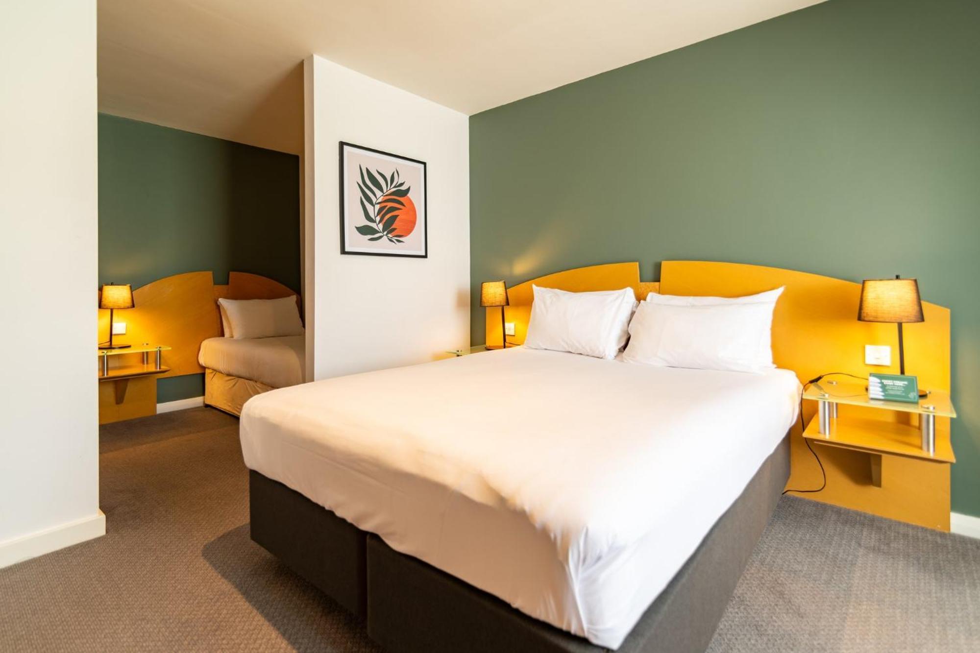 Holiday Inn Ashford - North A20 By Ihg Exterior foto